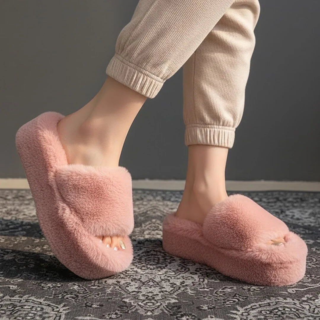 Corvine Paris Élysia Luxe Plush Slippers