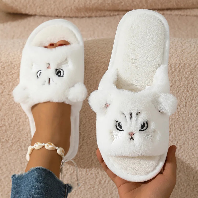 Cosy Plush Cat Slippers for Ultimate Home Comfort - Soft Indoor Footwear